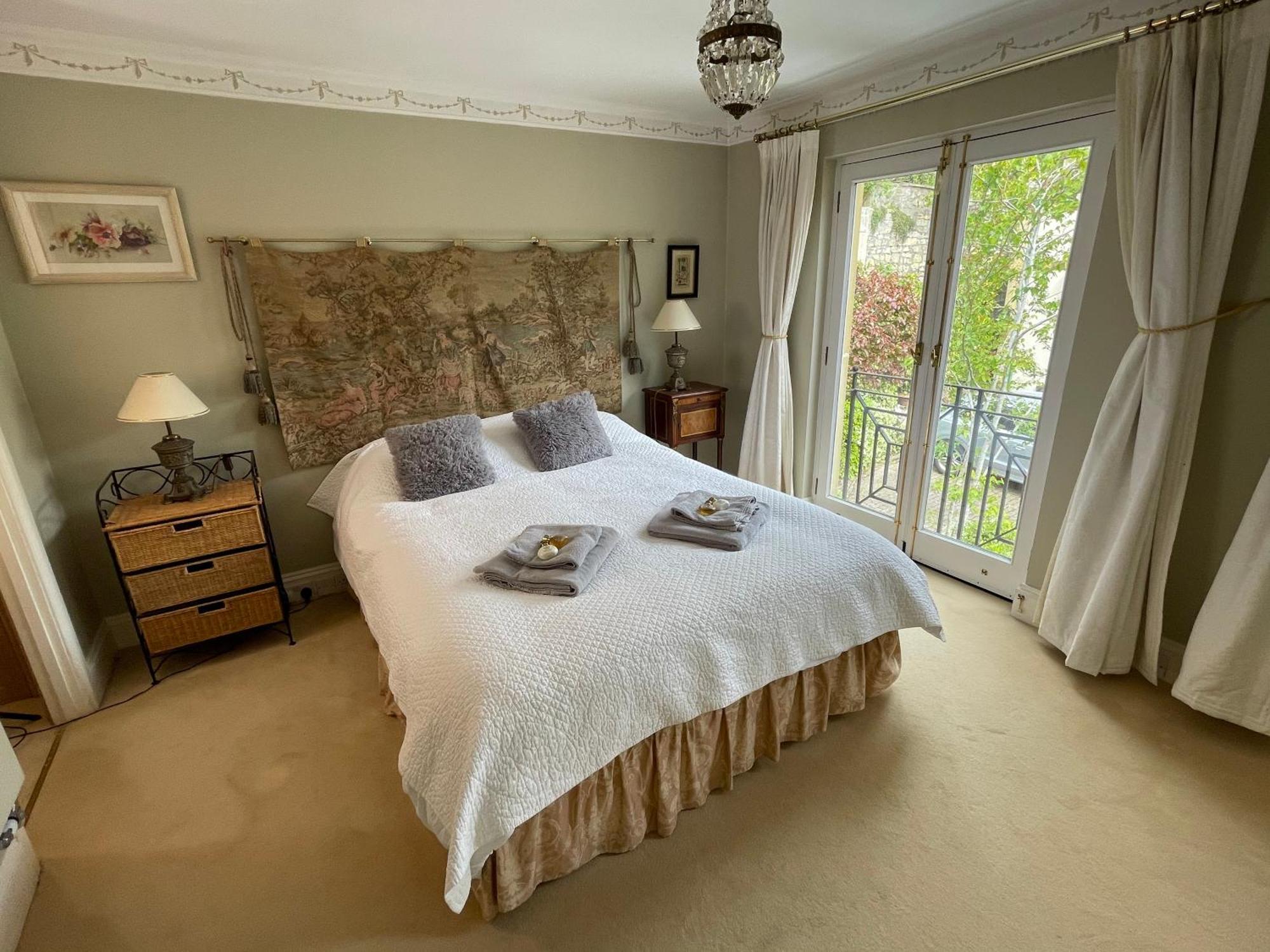 Circus Mews Townhouse:2 Beds:2 En-Suite Baths:Parking:City Centre:Quiet Area Eksteriør bilde